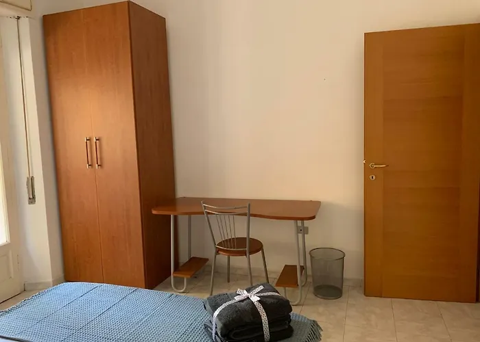 Il Corso Кальяри